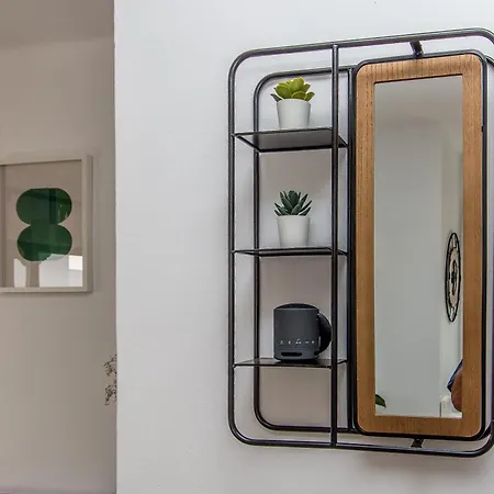 Apartment Sweet Escape *